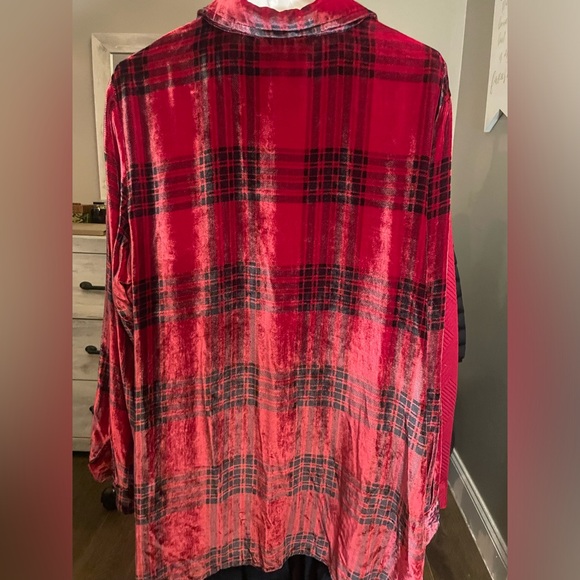 Soft Surroundings Velvet Button Up Blouse - Picture 2 of 4